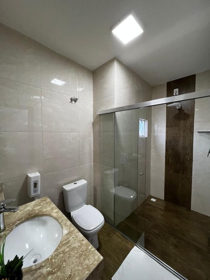 Nantes Executive Hotel Pitanga Esterno foto